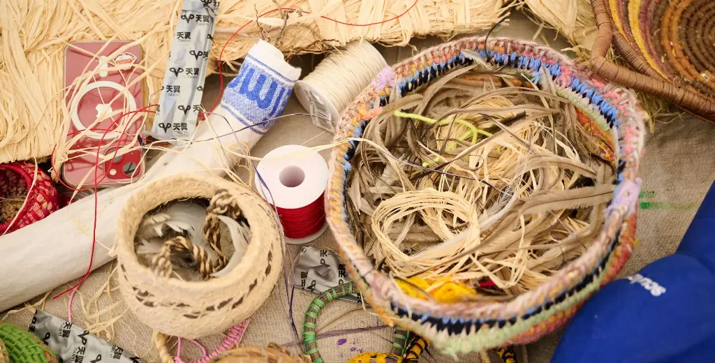Weaving workshop tools and materials for Sharyn Egan's Weaving Workshop.