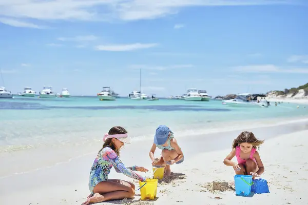 Longreach Bay