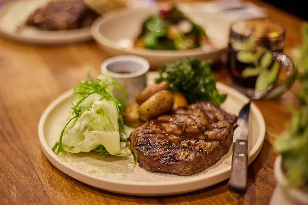 Hotel Rottnest steak and potatoes