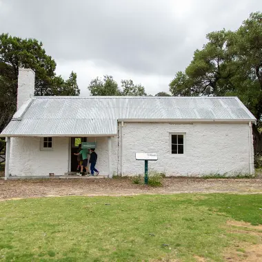 Lomas Cottage external view