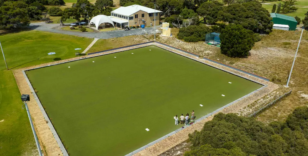 Lawn bowls