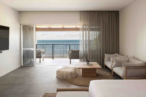 Samphire beachfront room.